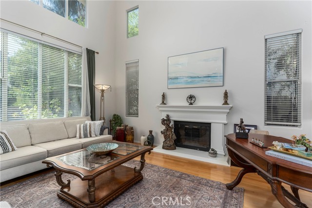 Detail Gallery Image 6 of 46 For 7371 Westcliff Dr, West Hills,  CA 91307 - 5 Beds | 5 Baths