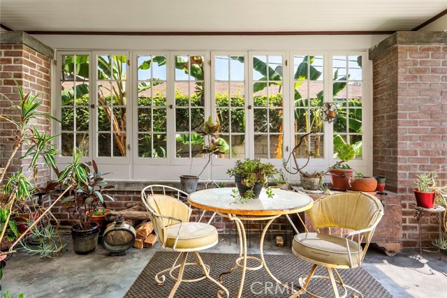 Detail Gallery Image 8 of 56 For 302 Orizaba Avenue, Long Beach,  CA 90814 - 6 Beds | 5 Baths