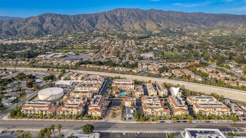 MLS #OC25269938 image #38