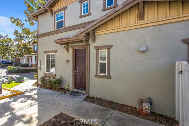 Detail Gallery Image 5 of 35 For 22350 Blue Lupine, Grand Terrace,  CA 92313 - 3 Beds | 2/1 Baths