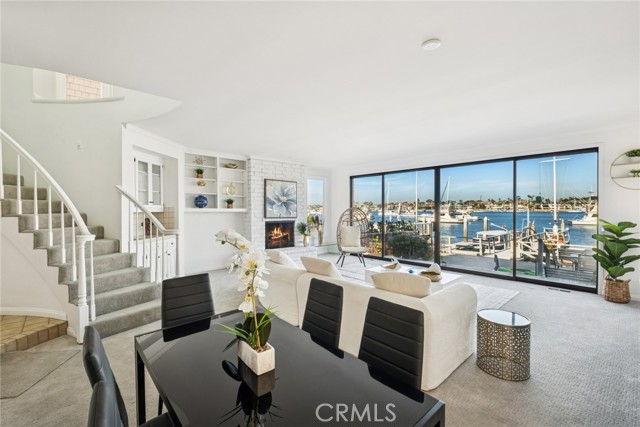 Detail Gallery Image 8 of 22 For 1214 E Balboa Bld, Newport Beach,  CA 92661 - 4 Beds | 3/1 Baths