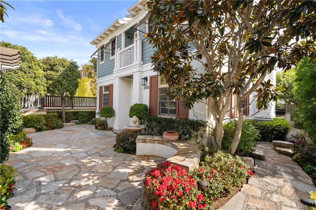 2501 Bungalow Place #1