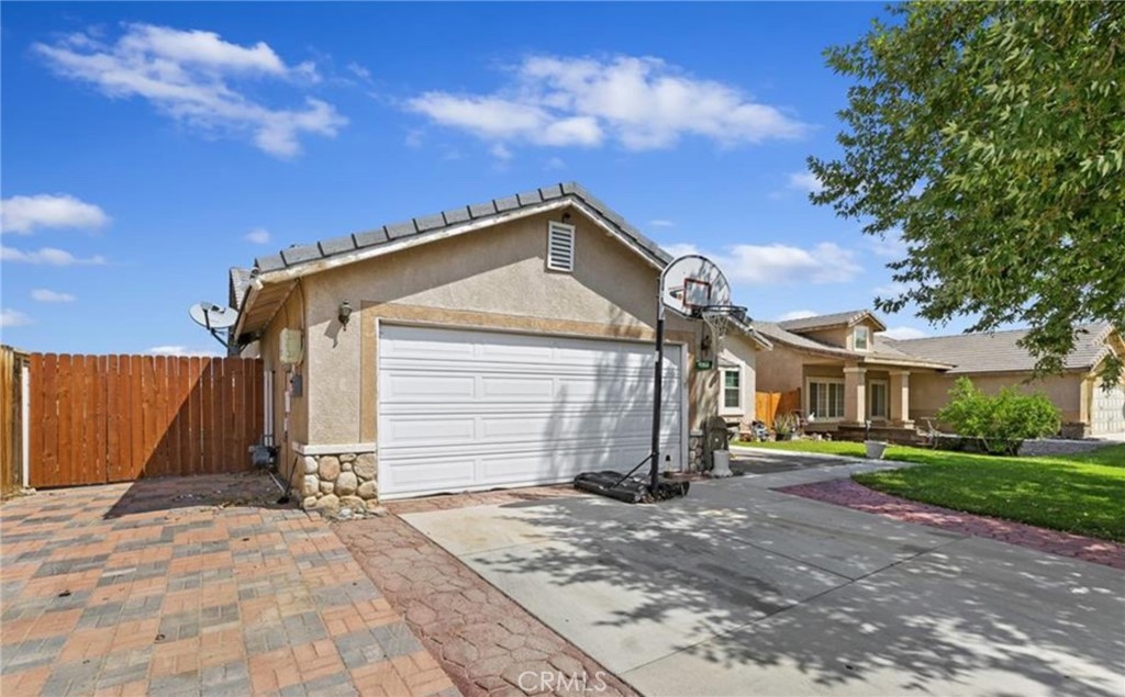 10982 Sherman Way