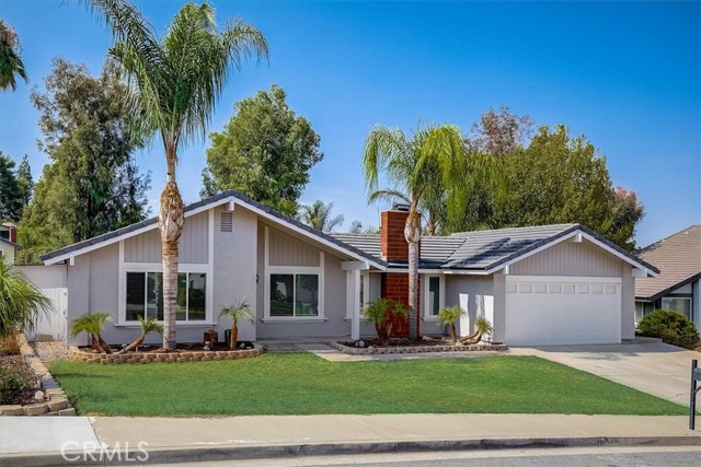 2482 Peacock Ln, Corona, CA 92882