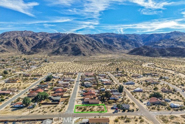 Image 5 of 19 For 71963 Cactus Drive