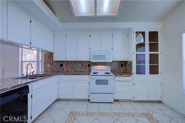 Detail Gallery Image 18 of 51 For 1175 Tawny Ln, Turlock,  CA 95380 - 4 Beds | 2 Baths