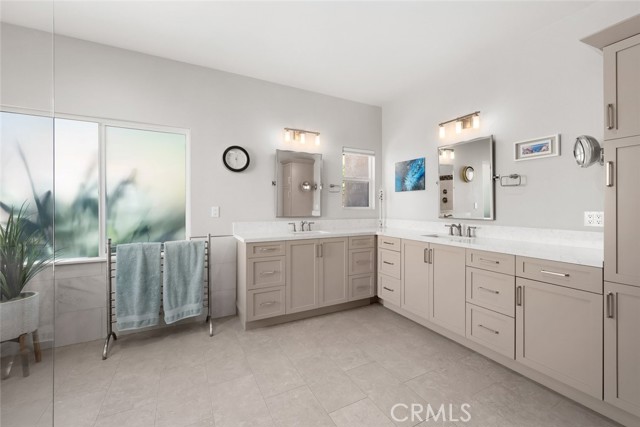 Detail Gallery Image 40 of 71 For 4584 Spanish Oaks Drive, San Luis Obispo,  CA 93401 - 5 Beds | 3/1 Baths