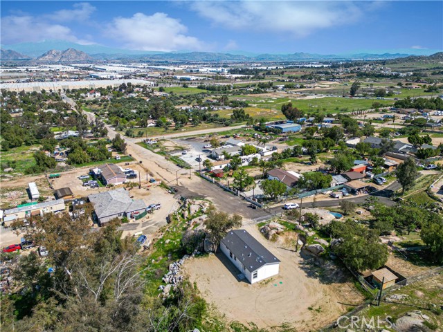 Detail Gallery Image 3 of 26 For 22522 Alviso St, Perris,  CA 92570 - 3 Beds | 2 Baths