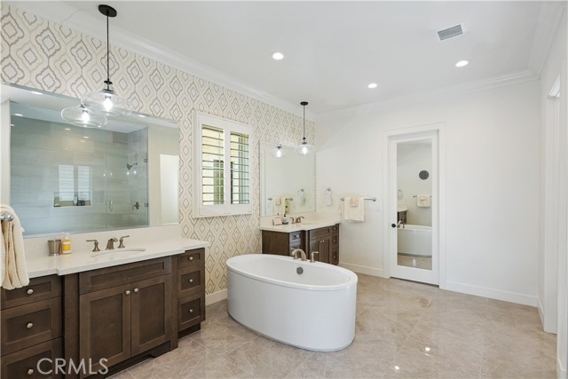 66 Eider Run, Irvine CA: https://media.crmls.org/medias/7b637dfd-6470-4c94-a048-18e92cc8a3d4.jpg