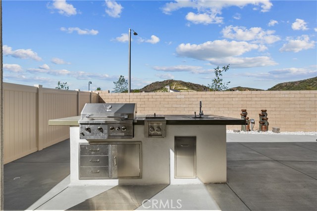 Detail Gallery Image 40 of 51 For 24513 via Sendero, Valencia,  CA 91354 - 3 Beds | 3/1 Baths