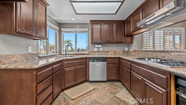 3035 Ohio Avenue, San Bernardino CA: https://media.crmls.org/medias/7b65967a-b055-4067-bad9-8db52710452f.jpg