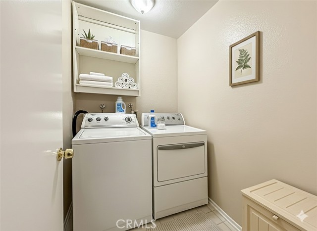 Detail Gallery Image 12 of 18 For 6542 Stoney View #2, Simi Valley,  CA 93063 - 2 Beds | 2 Baths
