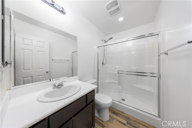 Detail Gallery Image 13 of 29 For 6949 Dewpoint Way, Fontana,  CA 92336 - 4 Beds | 3 Baths