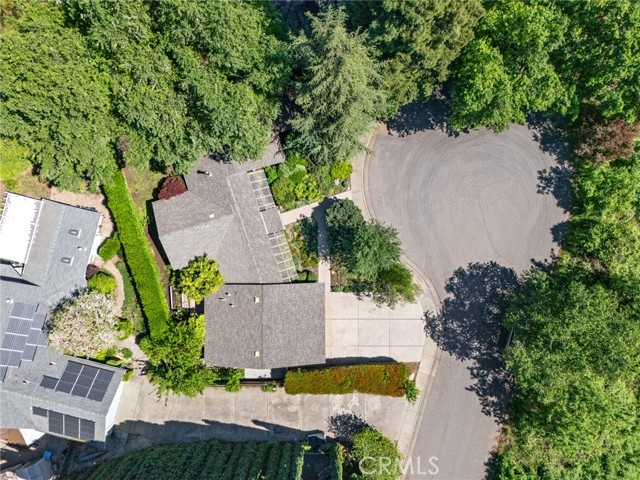 Detail Gallery Image 33 of 37 For 2390 Alamo Ave, Chico,  CA 95926 - 3 Beds | 3 Baths