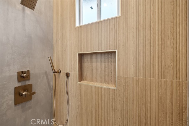 Detail Gallery Image 17 of 24 For 17175 Rayen St, Northridge,  CA 91325 - 2 Beds | 3 Baths