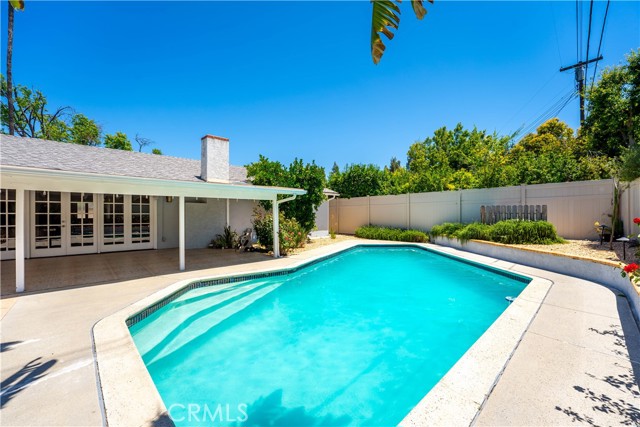 Detail Gallery Image 30 of 39 For 23172 Gainford St, Woodland Hills,  CA 91364 - 3 Beds | 2/1 Baths