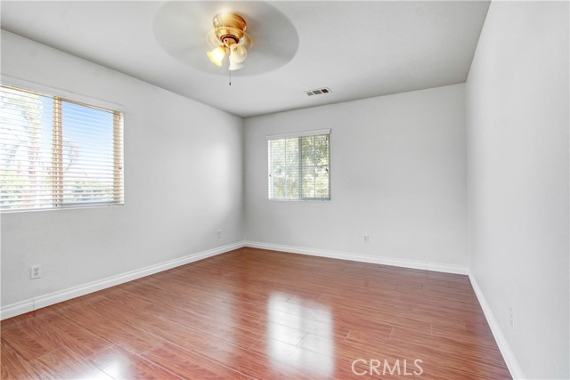 Detail Gallery Image 15 of 18 For 6907 Massy Harris, Corona,  CA 92880 - 4 Beds | 2/1 Baths