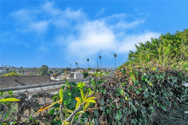 805 Meyer Lane, Redondo Beach, California 90278, 3 Bedrooms Bedrooms, ,1 BathroomBathrooms,Residential,Sold,Meyer,SB22244761