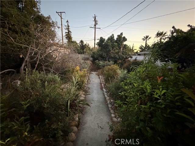 10512 Mildred photo 18