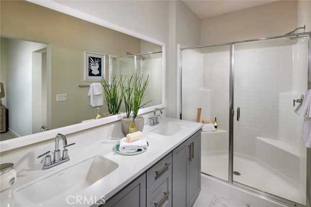 Detail Gallery Image 12 of 16 For 2451 E Hyde Paseo, Ontario,  CA 91762 - 4 Beds | 4 Baths