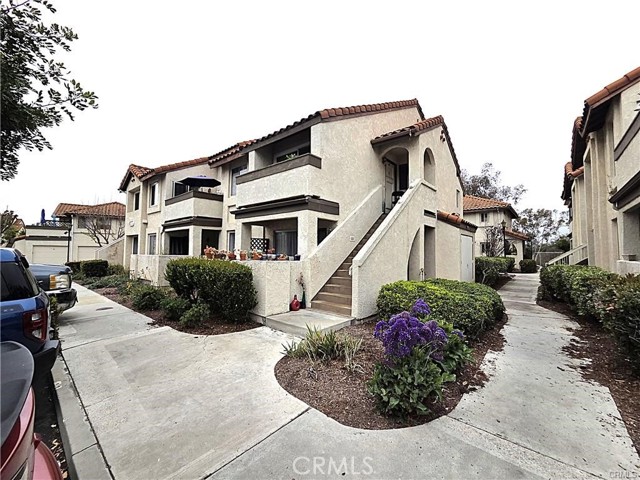 Detail Gallery Image 1 of 22 For 26205 La Real #C,  Mission Viejo,  CA 92691 - 1 Beds | 1 Baths