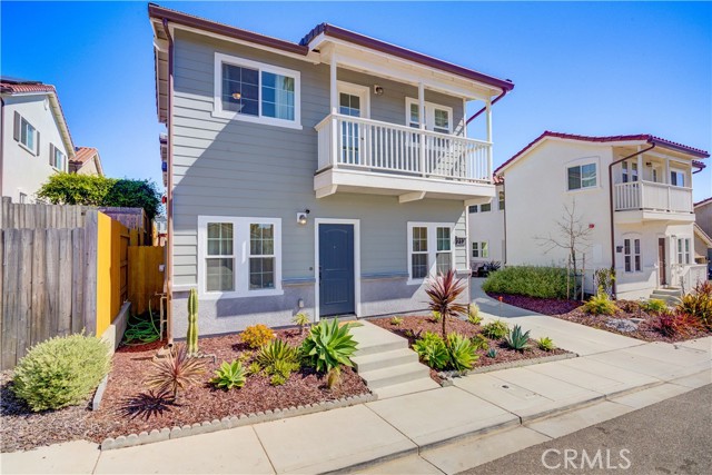 Detail Gallery Image 1 of 37 For 213 Scarlett Cir, Nipomo,  CA 93444 - 5 Beds | 3 Baths