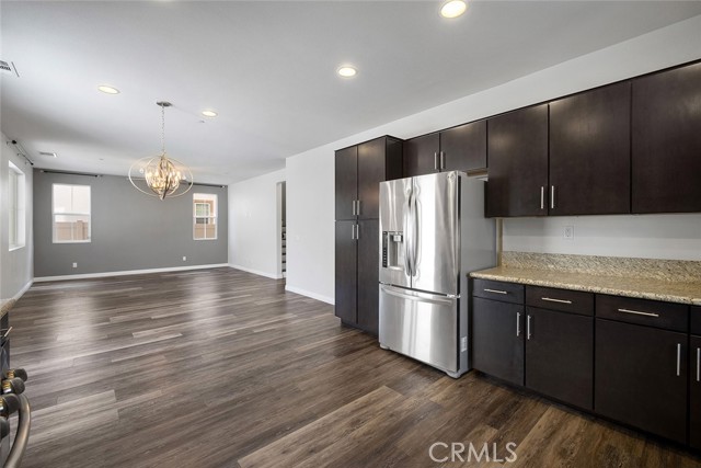 Detail Gallery Image 11 of 29 For 40282 Cape Charles Dr, Temecula,  CA 92591 - 5 Beds | 2/1 Baths