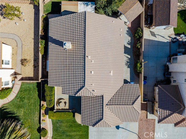 Detail Gallery Image 4 of 42 For 39764 Milan Dr, Palmdale,  CA 93551 - 4 Beds | 2 Baths