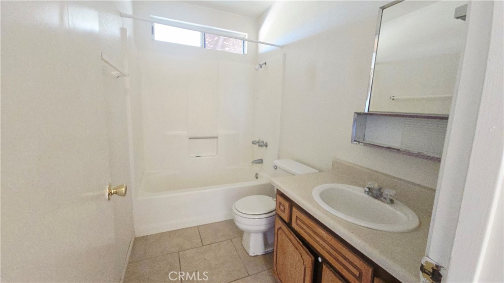 MLS #JT25262155 image #9