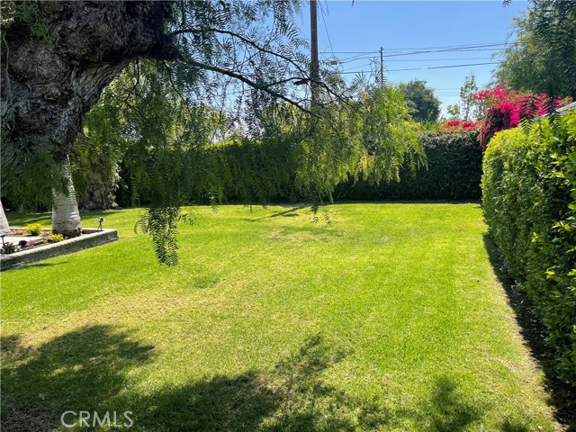 Detail Gallery Image 11 of 32 For 1062 El Camino, Santa Ana,  CA 92705 - 4 Beds | 2/1 Baths