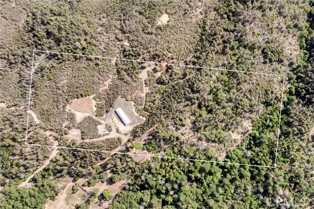 12125 Dry Creek Road, Middletown CA: https://media.crmls.org/medias/7b6f7c97-bf17-468f-96cf-20abd87f19dc.jpg
