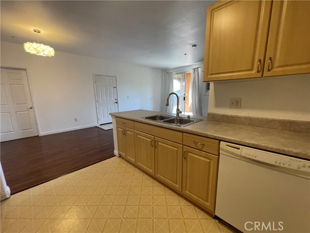 24909 Madison Avenue, Murrieta CA: https://media.crmls.org/medias/7b6f7dcd-5410-4fc2-a362-9175837e0f60.jpg
