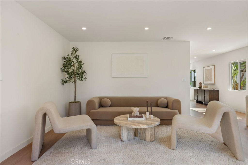 3309 Wedgewood Lane Burbank img 24