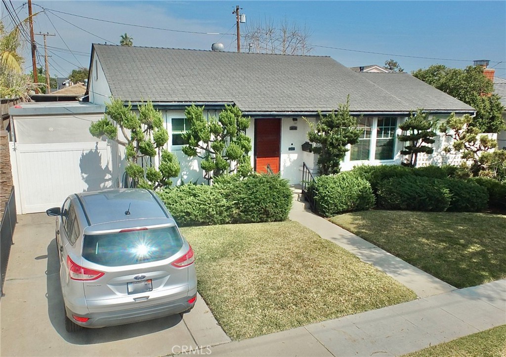 1916 Litchfield Avenue, Long Beach, CA 90815