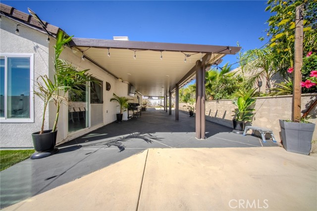 Detail Gallery Image 3 of 41 For 2786 Plaza Serena, Rialto,  CA 92377 - 3 Beds | 2 Baths