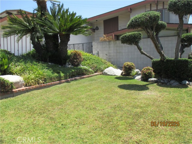 442 Van Buren Drive, Monterey Park CA: https://media.crmls.org/medias/7b70e123-2d76-4717-b67b-9e6168012a82.jpg