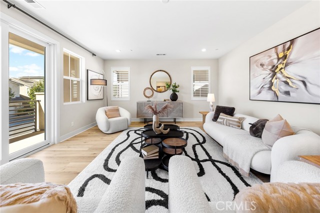 Detail Gallery Image 34 of 75 For 76 Bolide, Irvine,  CA 92618 - 4 Beds | 5 Baths