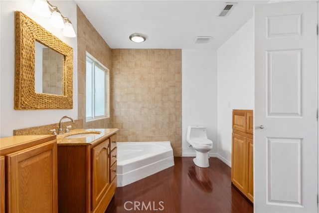 Detail Gallery Image 28 of 38 For 23777 Mulholland Hwy Hwy #62,  Calabasas,  CA 91302 - 4 Beds | 4 Baths