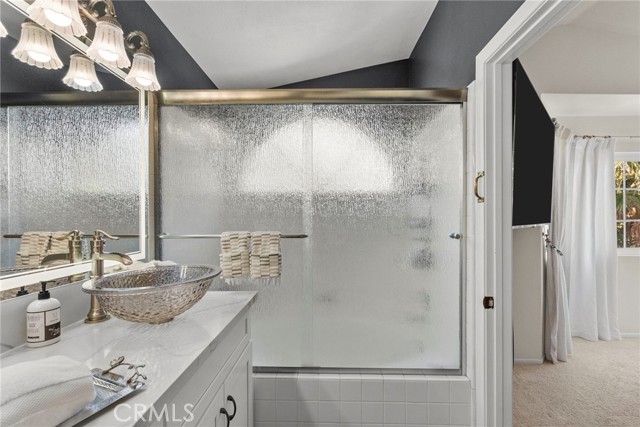 Image 23 of 44 For 7282 Woodvale Court