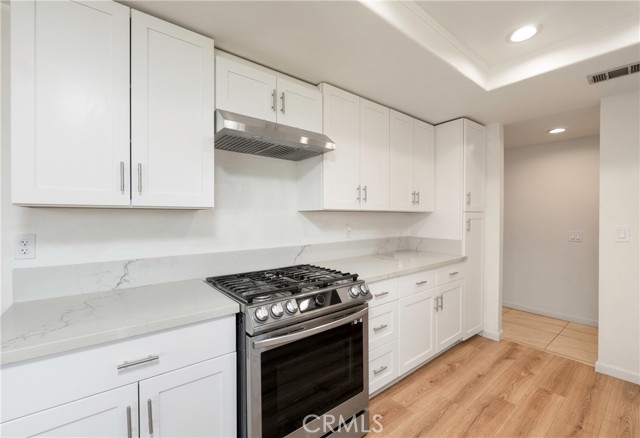 Detail Gallery Image 4 of 29 For 5773 Angela, Jurupa Valley,  CA 92509 - 4 Beds | 2 Baths