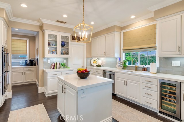 Detail Gallery Image 26 of 38 For 8096 Finch St, Corona,  CA 92880 - 6 Beds | 3 Baths