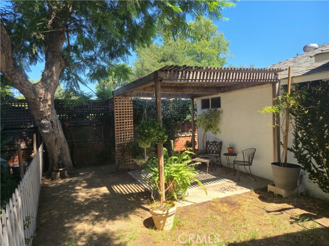 Detail Gallery Image 41 of 41 For 7503 Aqueduct Ave, Van Nuys,  CA 91406 - 3 Beds | 2/1 Baths