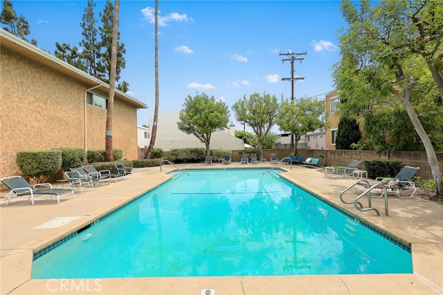 620 West Huntington, 216 photo 37