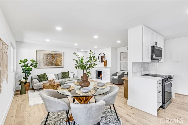 17562 Vandenberg Lane, Tustin CA: https://media.crmls.org/medias/7b73bbf2-ede7-4c07-8e65-f80347a7eaf2.jpg