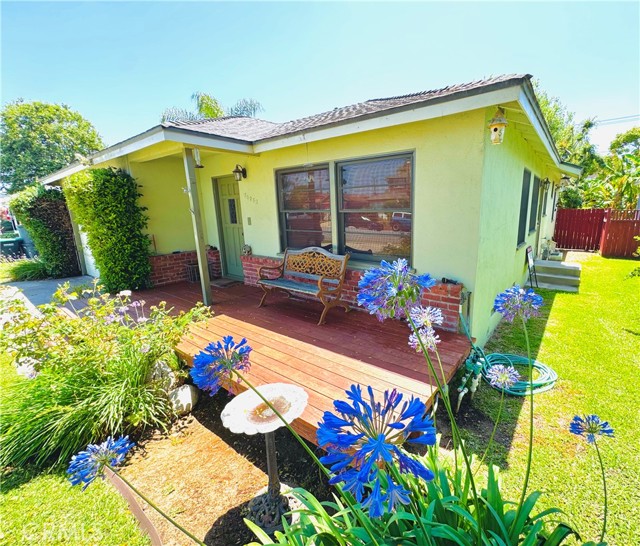 20282 Bayview Avenue, Newport Beach CA: https://media.crmls.org/medias/7b74e277-108e-46e3-aeba-01811d7e90cc.jpg