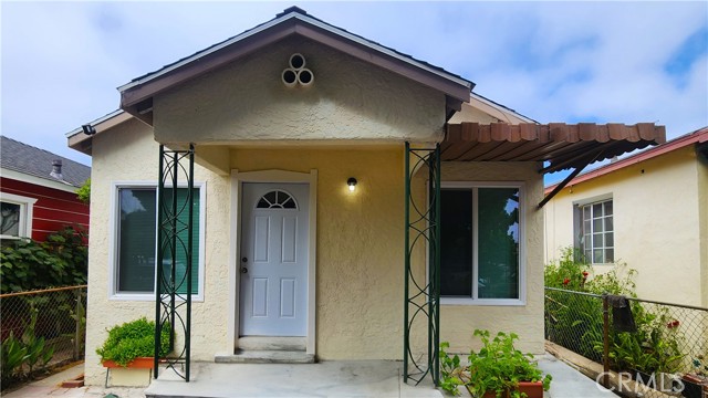 Detail Gallery Image 1 of 13 For 1115 Myrtle Ave, Long Beach,  CA 90813 - – Beds | – Baths