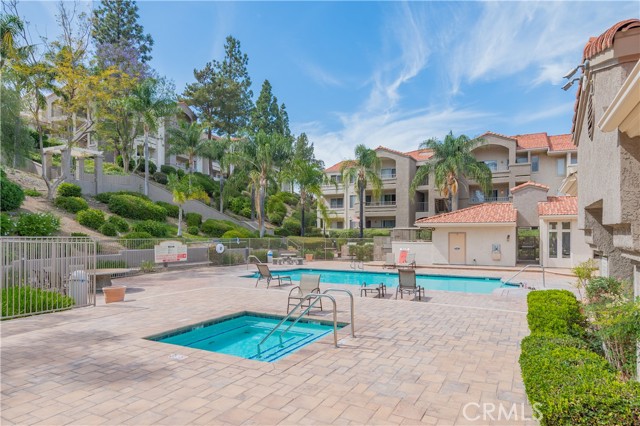 Detail Gallery Image 17 of 21 For 1980 Las Colinas Cir #206,  Corona,  CA 92879 - 1 Beds | 1 Baths