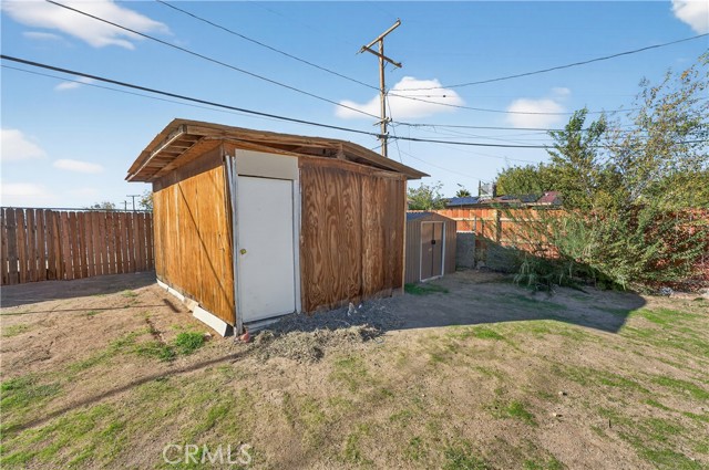 Detail Gallery Image 33 of 42 For 15254 Las Piedras Dr, Victorville,  CA 92395 - 4 Beds | 2 Baths