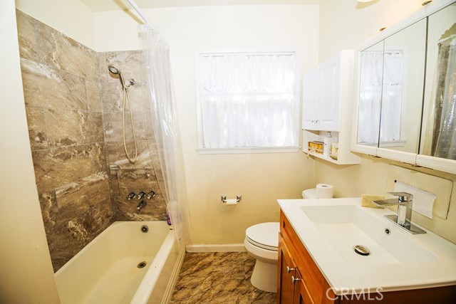 Detail Gallery Image 21 of 46 For 71 W Dameron, Long Beach,  CA 90805 - 3 Beds | 2 Baths