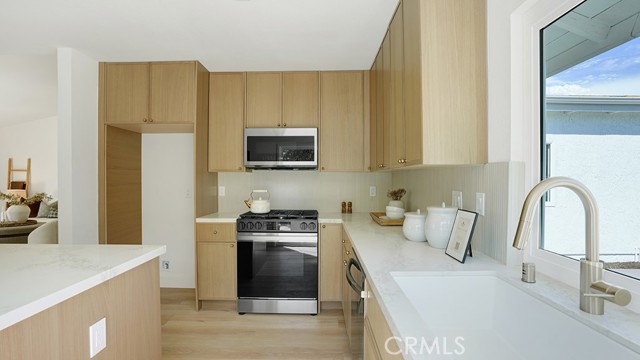 Detail Gallery Image 20 of 36 For 22831 Modesto Dr, Mission Viejo,  CA 92691 - 4 Beds | 2 Baths